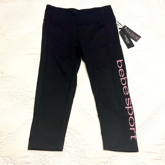 NWT BEBE SPORT LASER CUT LOGO BLACK CAPRI LEGGINGS - Picture 4 of 10